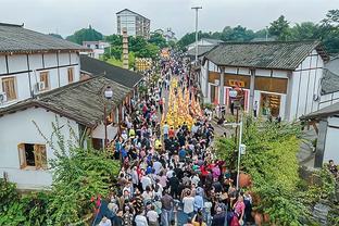 欧冠官推晒拜仁小组赛不败战绩并发问：他们会一直保持下去吗